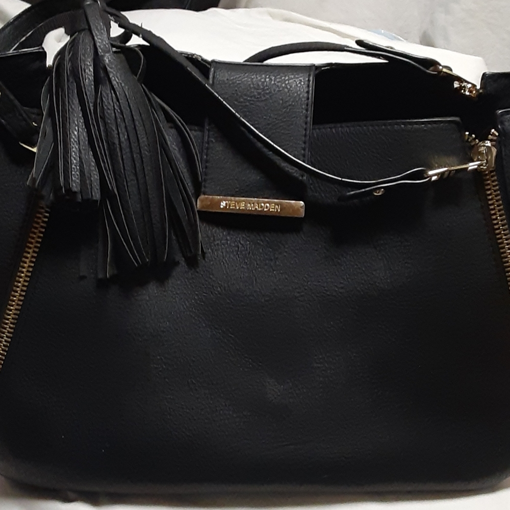 Black purse